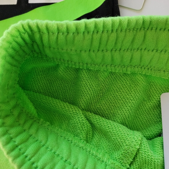 Nike boys 2pc shorts set athletic outfit black Green 2T 7 - Picture 3 of 3